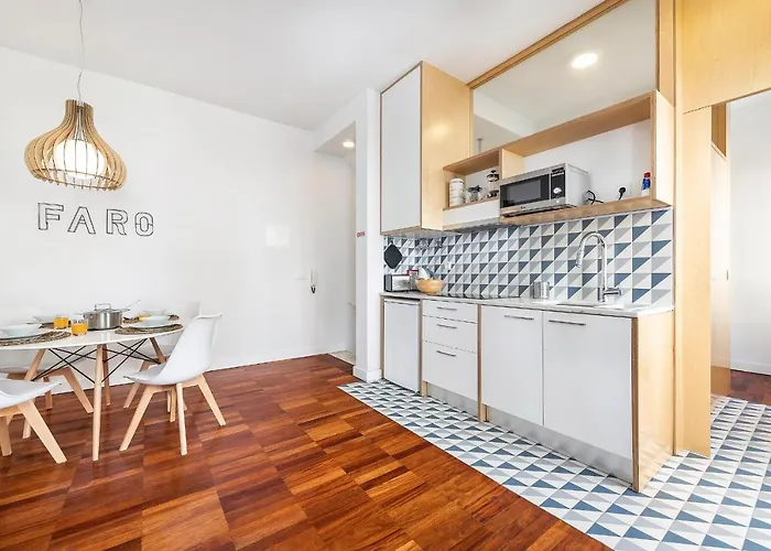 Rg Downtown Duplex